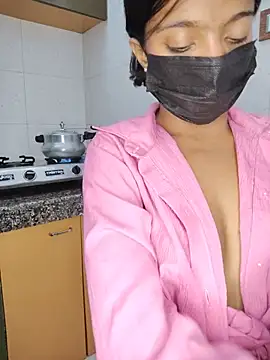 Mini-cutie - 2 fingering in ass pussy