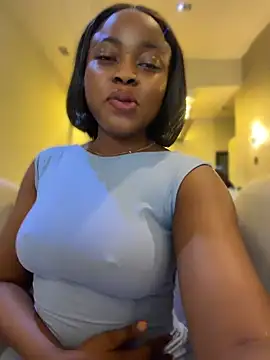 __tash - Big squirt + vibrator in public bathroom