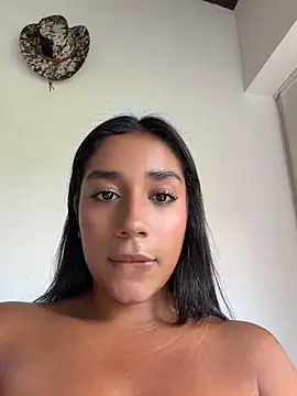 SaryJonex - DOGGY +TWO FINGERS IN MY PUSSY