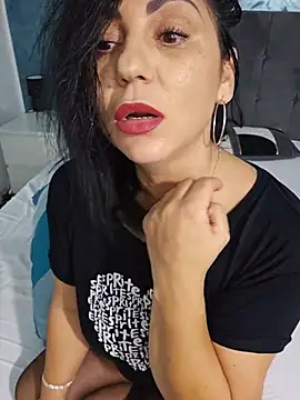 OhhhLauraxx - Oil ass ,spank me buttplug in🍑😍👅🔞