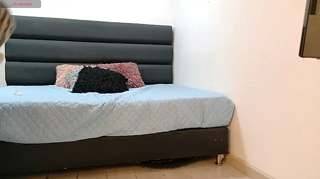 Lexaa_Kitty_ - spank ass x 5