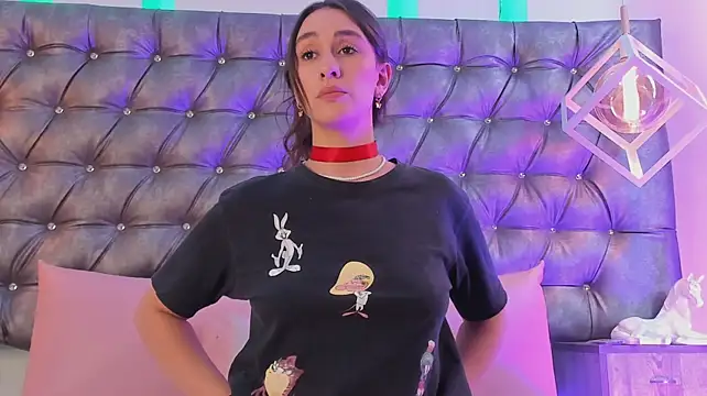Catalina-Thompson - Flash boobs😈🍒
