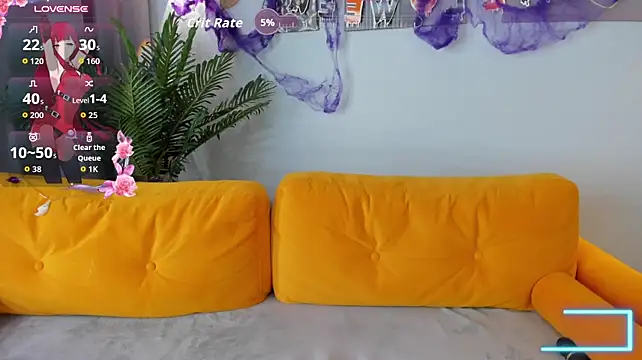 Leylamirage - Flash tits 5 minutes