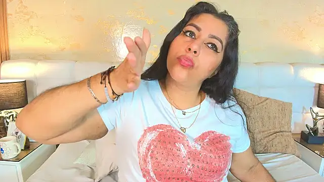 SexxyPamela - FINGER IN ASS + SLAP FOR 5🍑👈🏻👋🏻