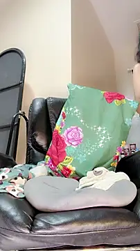 WetVirginPussy - 3 fingers fuck pussy asmr w/ boobs😍