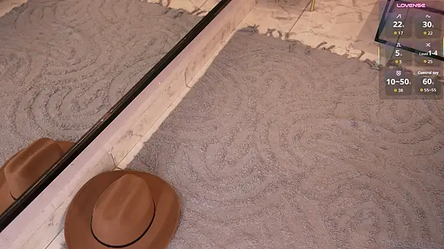 IvyEllis - 🤠Topless+tease nipples🔥