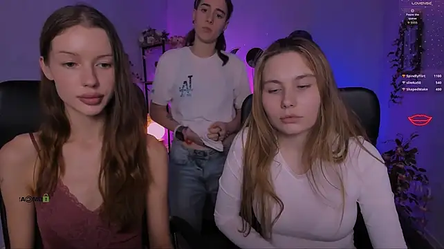 Khloebeauty - show titis 2 girl