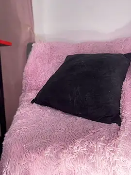 Kristyn1 - Dildo in my pussy