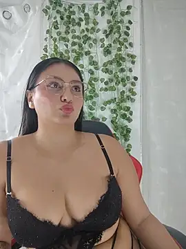 CharlotteLux__ - Sexy dance+Oil🍒✨
