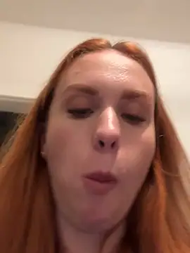 ChiaraVelvet - Play with boobs 1min. 😈