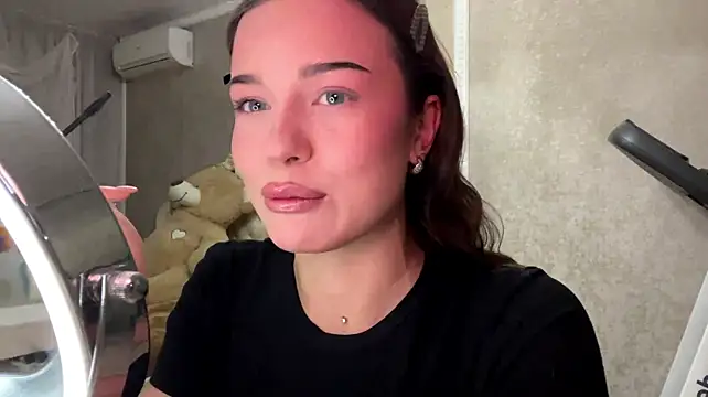 SybilAispuro - hot photo in private message