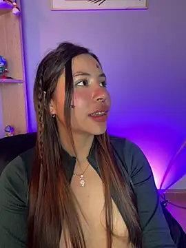 NishaXXX- - MASTURBATION ON YOUR WET FACE POV