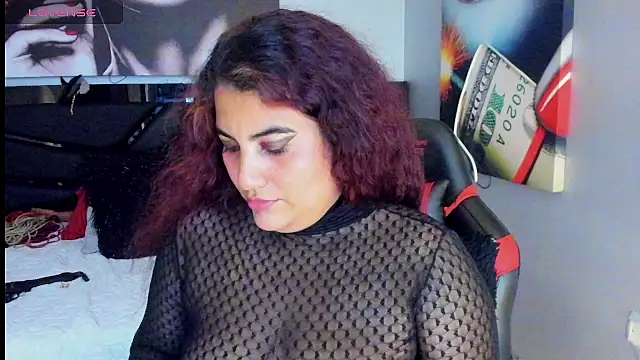 Sariita_Naugthy - titjob plus deep blowjob 🥵🥵