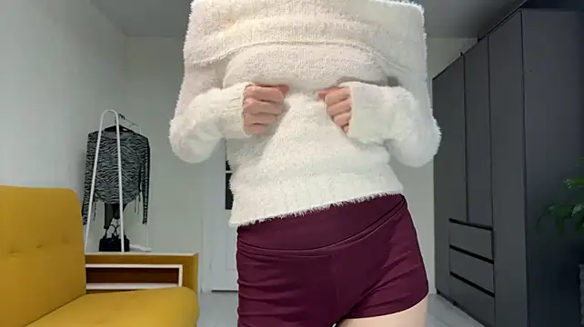 MeliMurrr - underboobies