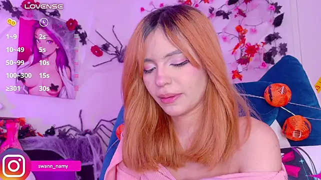 Swannamy - Fingers my pussy and slurp my juices 🌸