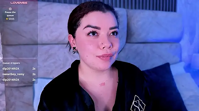 BellatrixKorz_ - remove a garment🔥💦😈