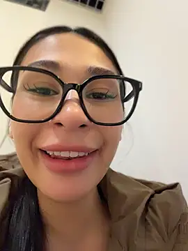 Aria51 - walking with naked boobs in the mall