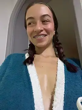 Chloe_Key - Droll on tits while sucking 🌸