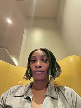 ___Nessa - Run naked in public&squirt public