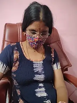 Tamil_peenqueen