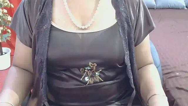 Mallu_Manisha