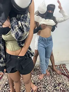 Jaan_jiya - Show pussy both girl