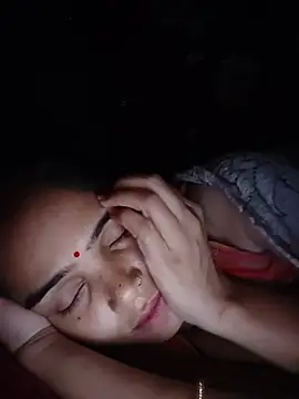 Kamini_hat