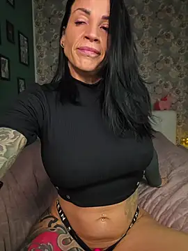 EmilyDiazofficial - Spank ass 5x