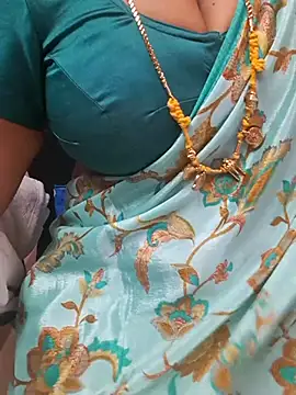 Tamil_Ammani - Boobs show😜😜😝🥰🔥🔥🔥