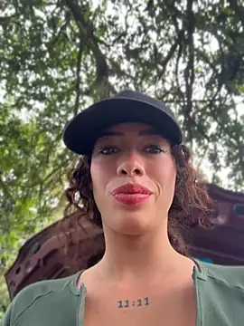 Roxyrougee - Risky Full Naked Ride Dildo in public 🎁