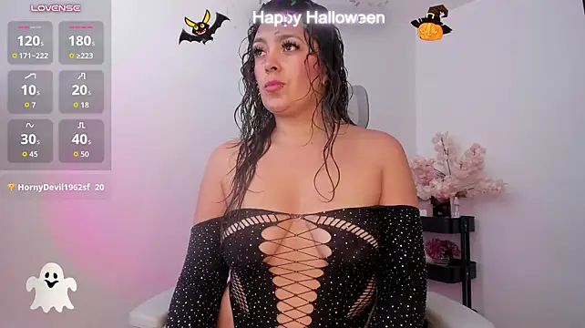 Lauramcdowell1 - naked