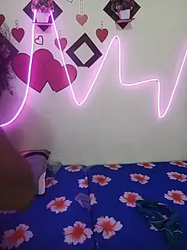 Mun_-Mun - Full nude with milk show