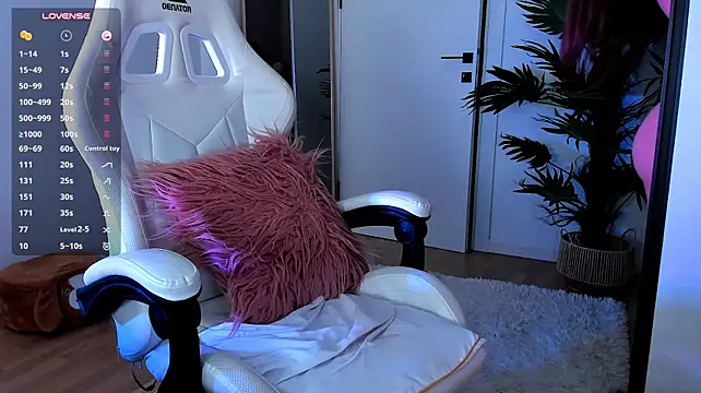 Ellamilano9 - let's have fuuuun!!! <3 xoxo
