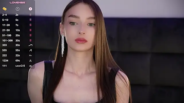 GoldieHarrington - Caress Ass
