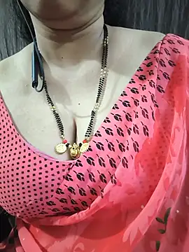 Bhuvana_555 - Boobs on honey