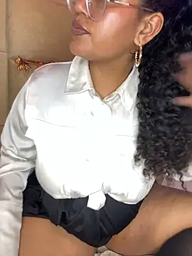 Molly__Beauty - 🍑Take ur cock in my pussy 💦
