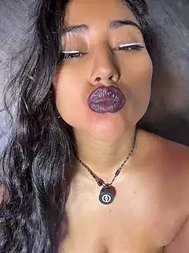 Valentinne_z - FUCKME