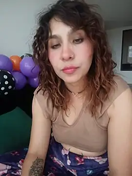 Amstheynovak - Show boobs