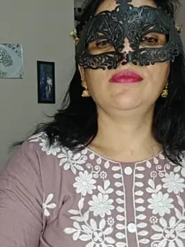 BhabhiPooja69 - boobs show