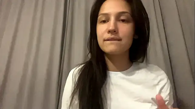 MarinaTuray - SHOW MY SEXY TUMMY