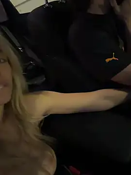 PollyLolly - suck two fingers BEHIND THE DRIVER 🚕