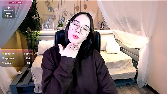 Maya_Wtinter - Suck dildo♥