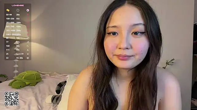 PaulaPeterson - boobs massage closeup
