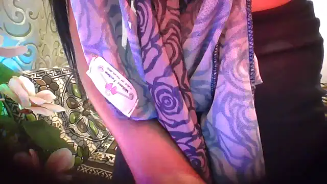 LustInLips - underwear dance