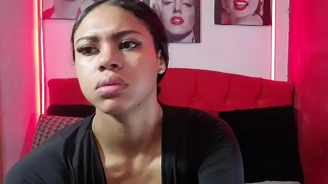 Tiana_Ebony18 - Let’s play with my pussy.