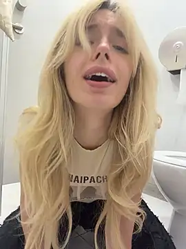 PollyLolly - Show boobs only on bra BEHIND THE DRIVER