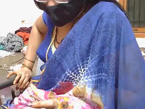 Kajal-32telugu - 2 boobs