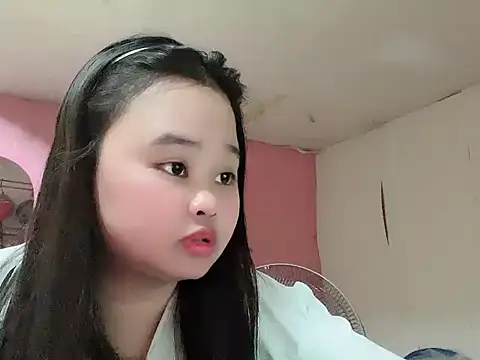 Nhungnhung201 - View full body