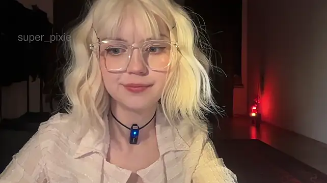 Super_pixie - keep an sexy eye contact