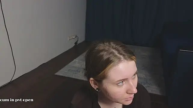 Alicepugh - HUGE LOAD CUM IN FACE PUBLIC